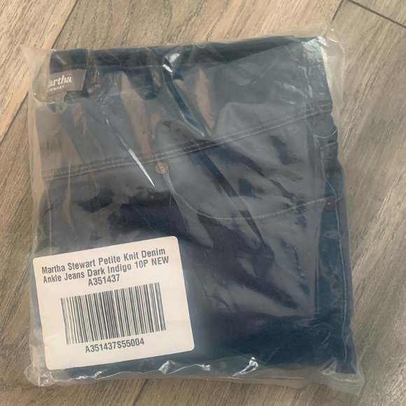 NWT MARTHA STEWART ZIP ANKLE JEANS DARK INDIGO 10P (PETITE) - Picture 10 of 12